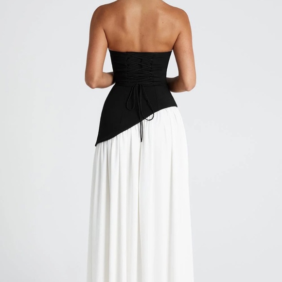 MALIYAH MAXI DRESS - BLACK/WHITE - Picture 2 of 5